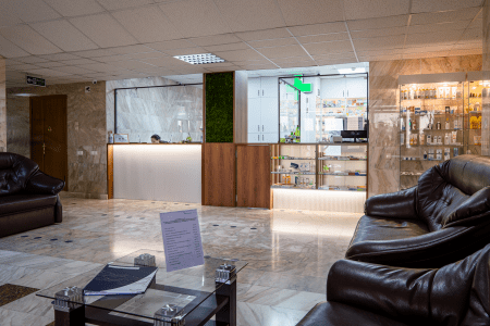 Крытый бассейн