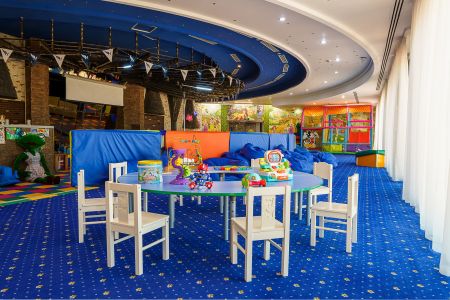 Крытый бассейн