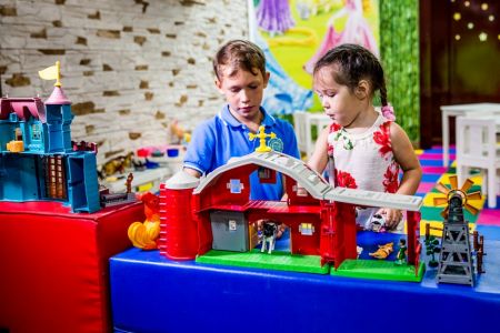 Крытый бассейн