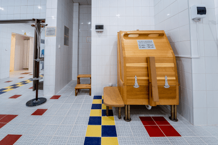 Крытый бассейн