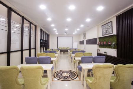 Конференц-зал