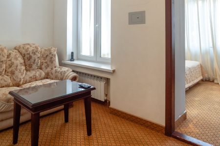 Улучшенный 2-местный (№7,12 корпус Б двуспальная кровать)