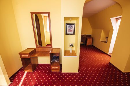 Студио 4-местный