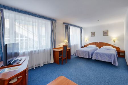 Семейный 2-местный 2-комнатный (без балкона)