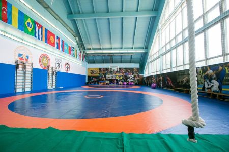 Территория зимой