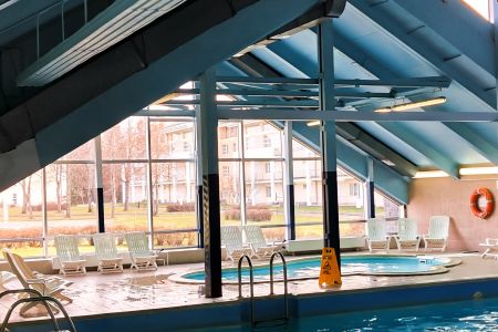 Территория зимой