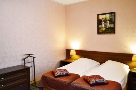 Студио плюс 2-местный 2-комнатный (с кухней корпус №4)