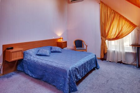 Люкс 2-местный 1-комнатный (с джакузи)