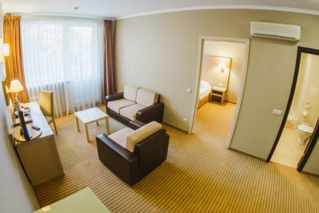 Делюкс 2-местный 1-комнатный (корпус №2 Лесной с балконом)