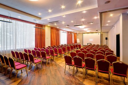 Конференц-зал