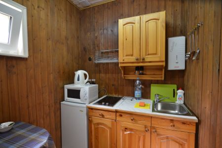 Коттедж 6-местный 4-комнатный (с кухней)