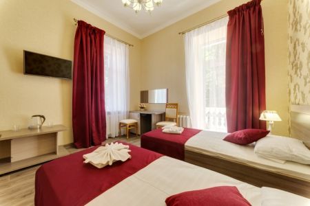 Полулюкс 2-местный с балконом в корпусе 2