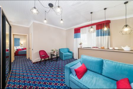 Фасад вечер