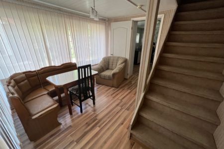 Комфорт 4-местный 3-комнатный 2-этажный домик