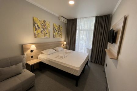 Стандартный 2-местный (с балконом, корпус №2)