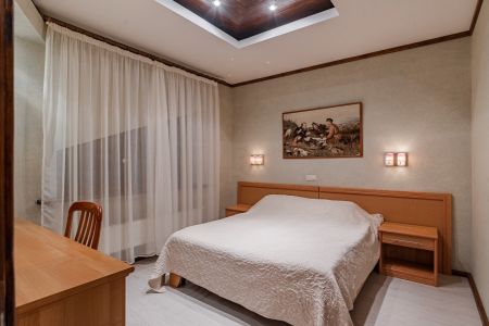 ff1a064664bc87db672498a7a73b9d09_1050x600