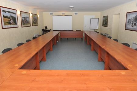 Конференц-зал