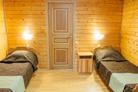 Коттедж 4-местный 2-комнатный (№6Б)