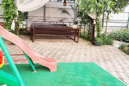 Вид с улицы