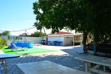 Вид с улицы