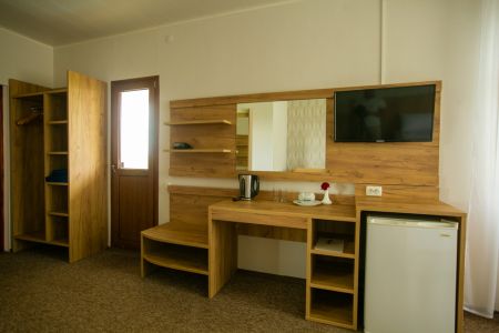 Коттедж 4-местный 3-комнтаный (Деревянный сруб)5