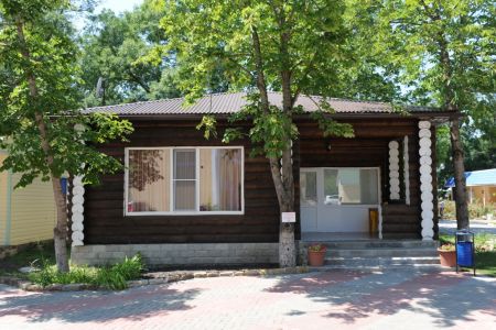 Коттедж 6-местный 3-комнатный №12