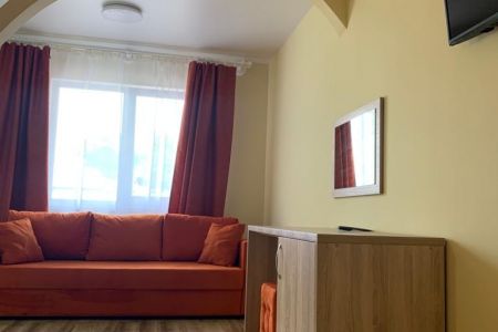 Коттедж 6-местный 3-комнатный №12