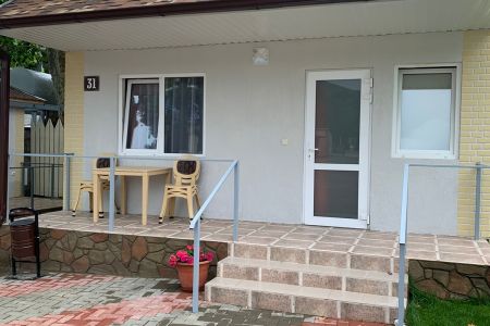 Коттедж 6-местный 3-комнатный №12