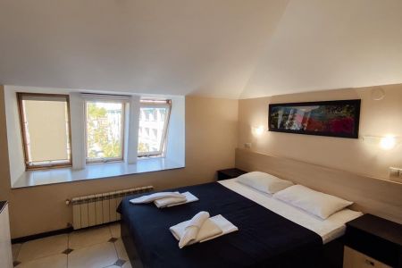 Бюджетный 2-местный (без балкона, №26,30)