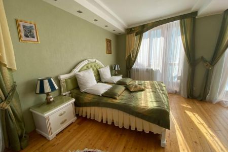 Коттедж VIP 8-местный 3-этажный