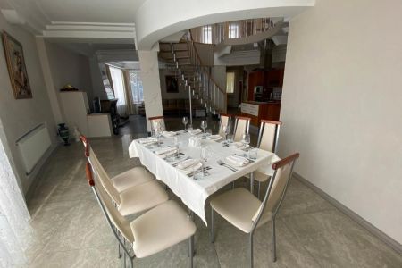 Коттедж VIP 8-местный 3-этажный