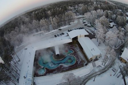 Открытый термальный бассейн