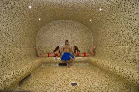 Открытый термальный бассейн