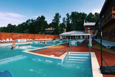 Открытый термальный бассейн