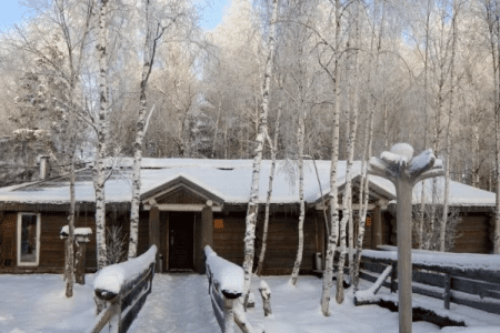 Изба Молодежка-16