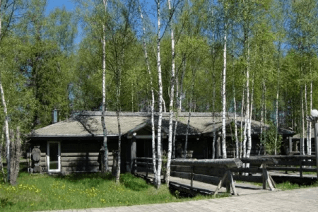 Изба Молодежка-16