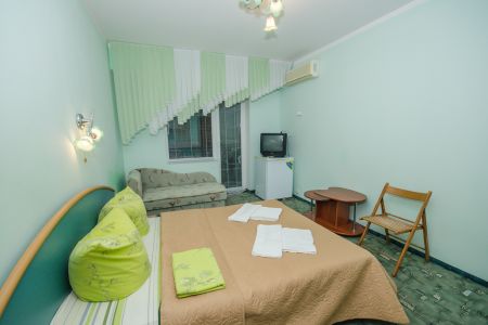 Эконом+ 2-местный (с/у на блок)