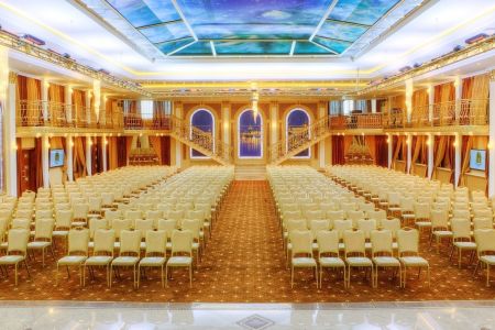 Теннисный корт