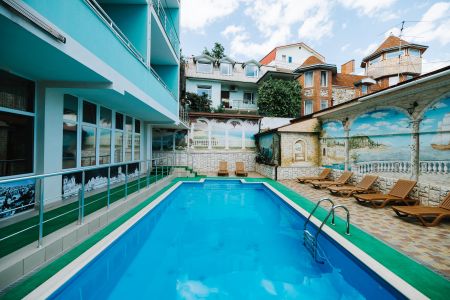 «Прага» парк-отель