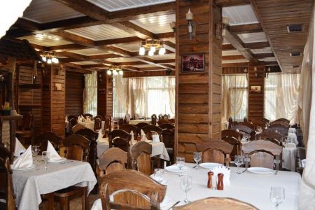 «Прага» парк-отель