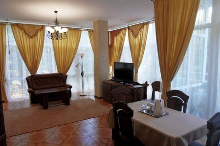 «Прага» парк-отель