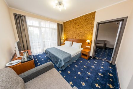 Делюкс семейный 4-местный 2-комнатный