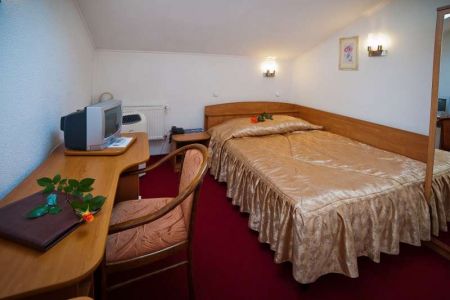 1 категория 1-местный мансарда