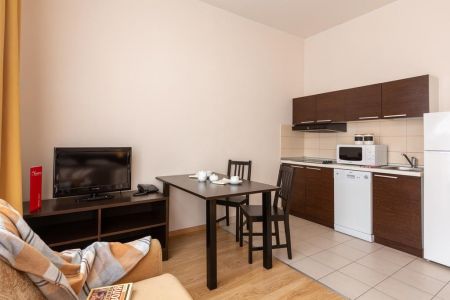 Апартамент 2-местный 2-комнатный с кухней к.4