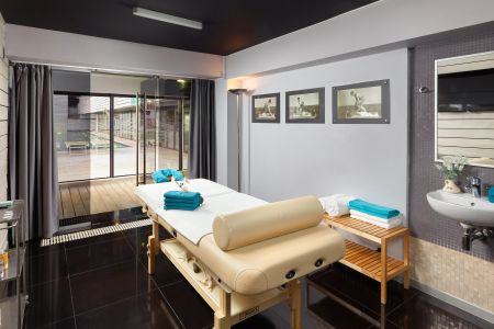 34. Пляж. Водные аттракционы-min