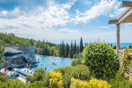 22. Бассейн Инфинити-min