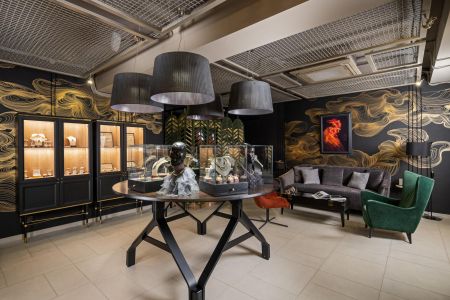 Винный бутик и сигарный клуб