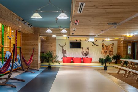 Винный бутик и сигарный клуб