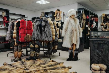 Винный бутик и сигарный клуб