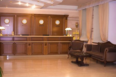 Фасад с внутреннего двора